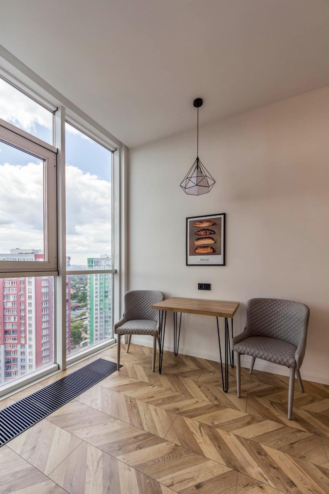 Design Apartments With Panoramic View Kiev Extérieur photo